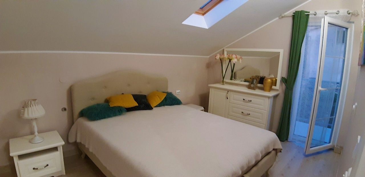 Квартира в Херцег-Нови, Черногория, 103 м² - фото 15