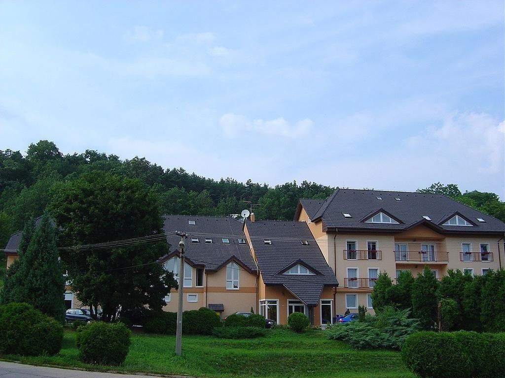 Отель, гостиница в Бойнице, Словакия, 2 153 м2 - фото 1