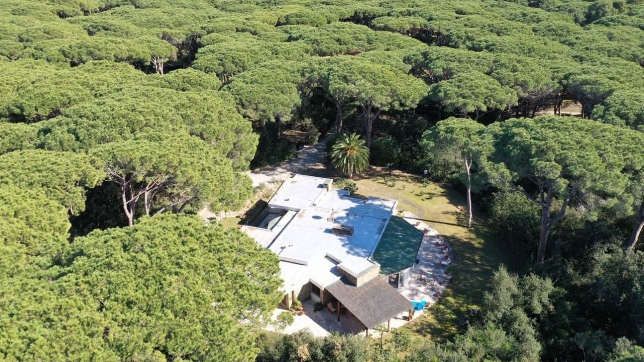 Вилла в Роккамаре, Италия, 350 м² - фото 5