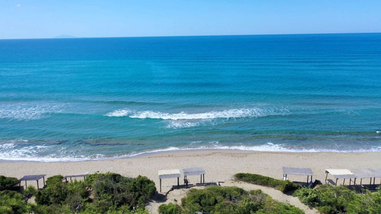 Вилла в Роккамаре, Италия, 350 м² - фото 9