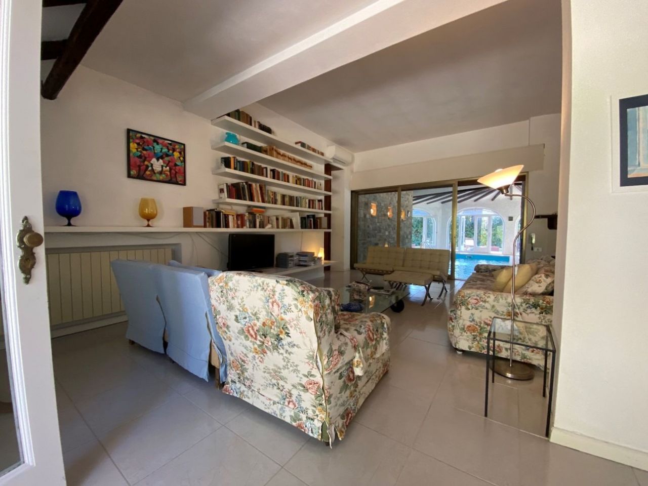 Вилла в Роккамаре, Италия, 350 м² - фото 16