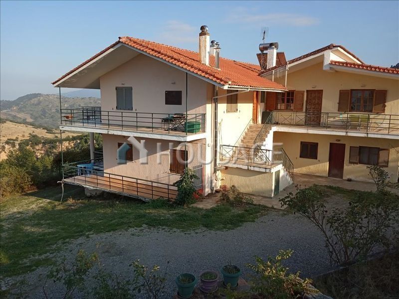 Коммерческая недвижимость во Фтиотиде, Греция, 350 м2 - фото 1