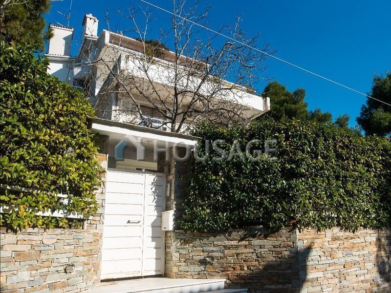Коммерческая недвижимость в Афинах, Греция, 680 м2 - фото 1