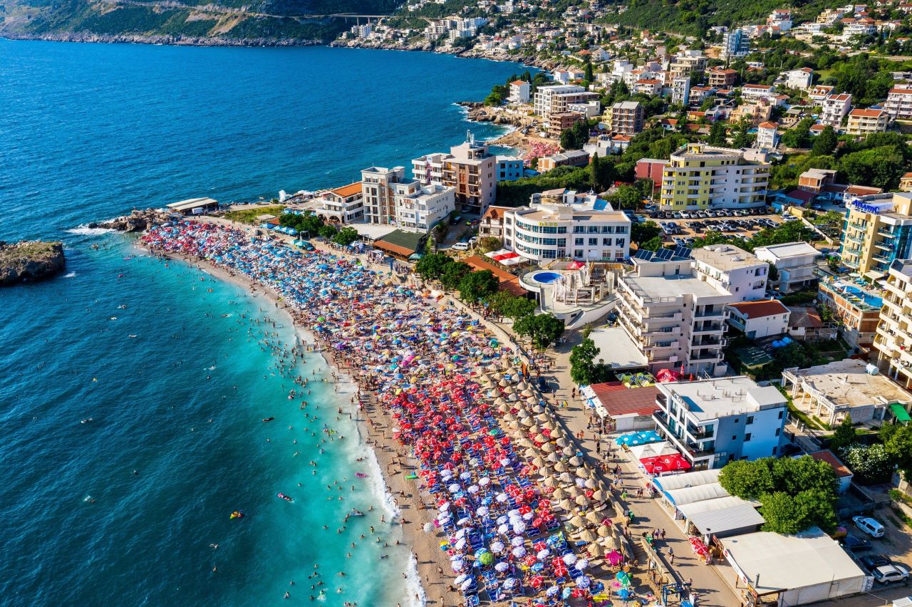 Земля в Добра Воде, Черногория, 10 377 м² - фото 12