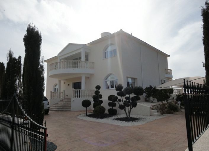 Вилла в Пафосе, Кипр, 500 м² - фото 6