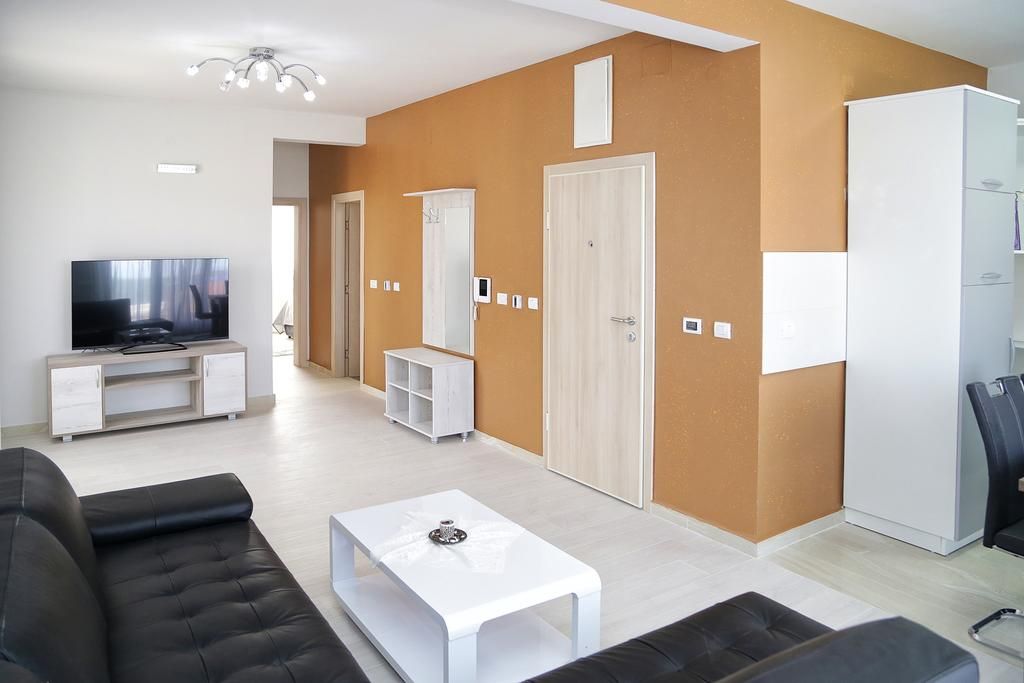 Отель, гостиница в Добра Воде, Черногория, 1 400 м² - фото 8