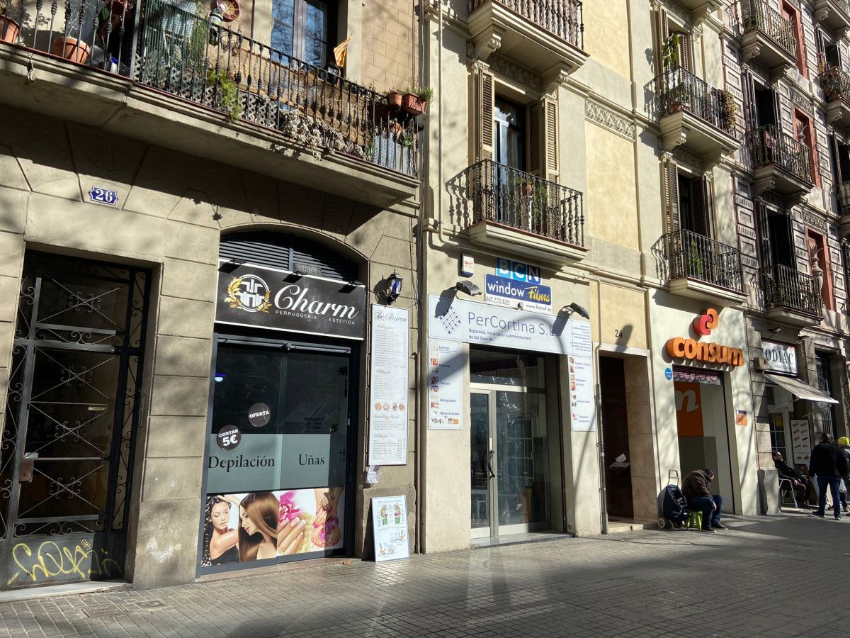 Коммерческая недвижимость в Барселоне, Испания, 138 м2 - фото 1