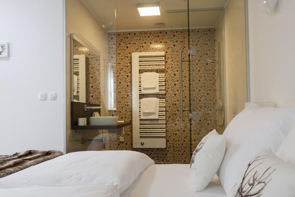 Отель, гостиница в Чрне-на-Корошкем, Словения, 274.7 м² - фото 2