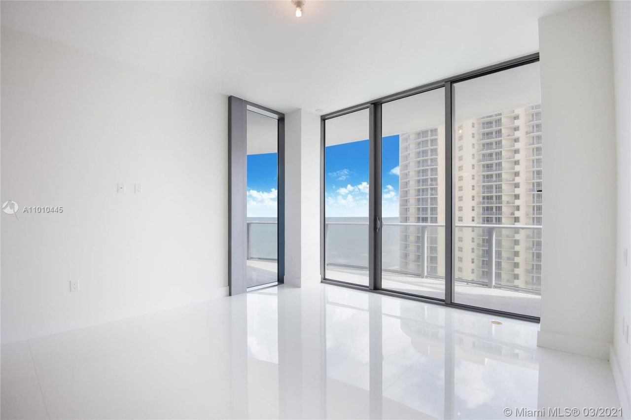 Квартира в Майами, США, 150 м² - фото 14