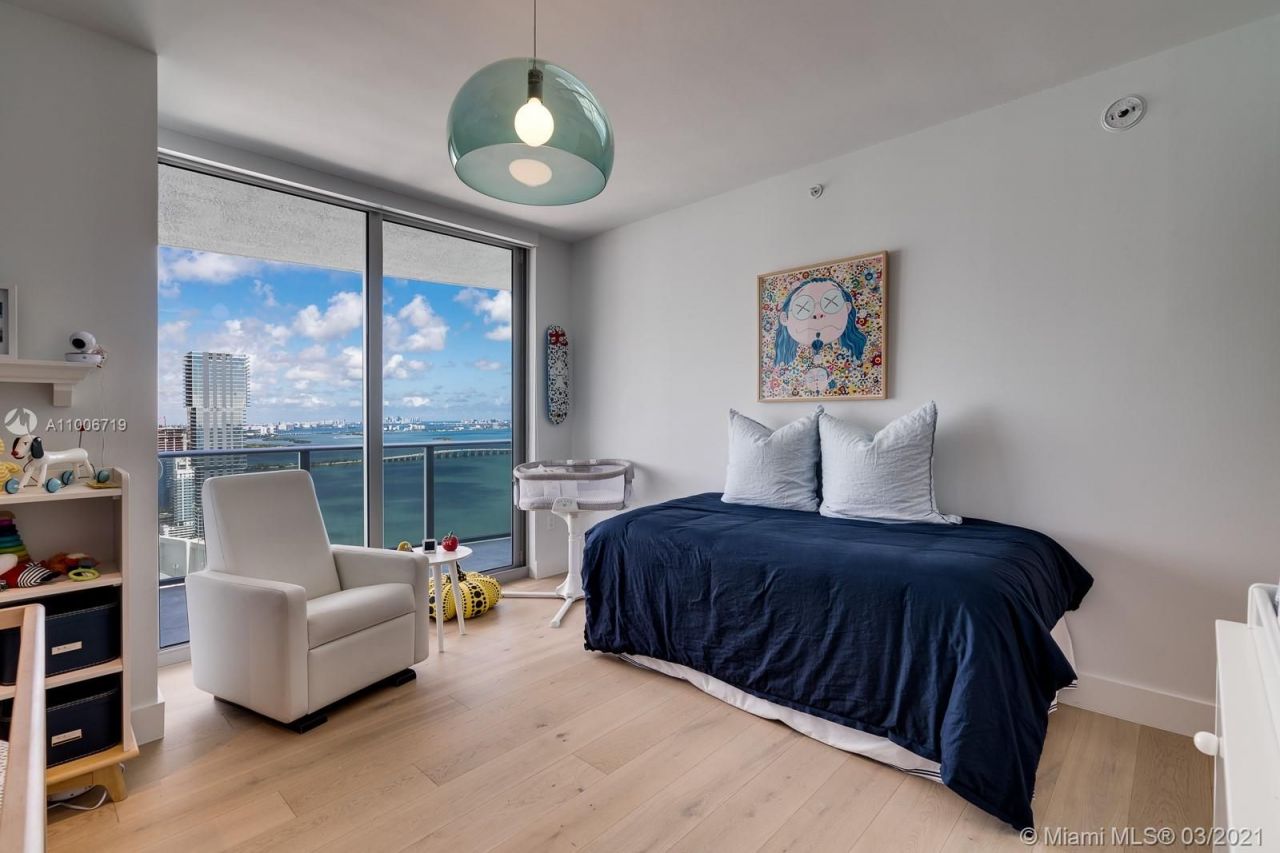 Квартира в Майами, США, 180 м² - фото 11