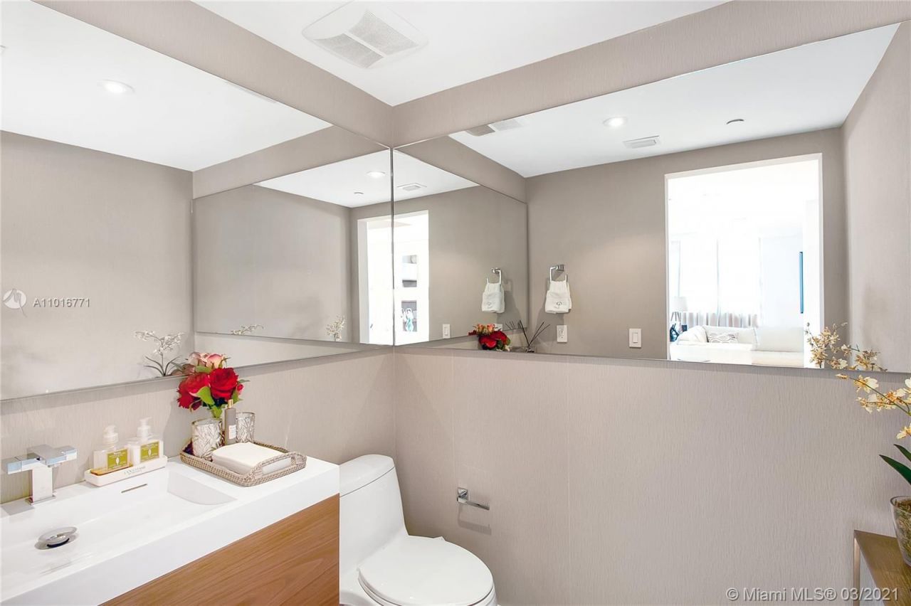 Квартира в Майами, США, 330 м² - фото 8