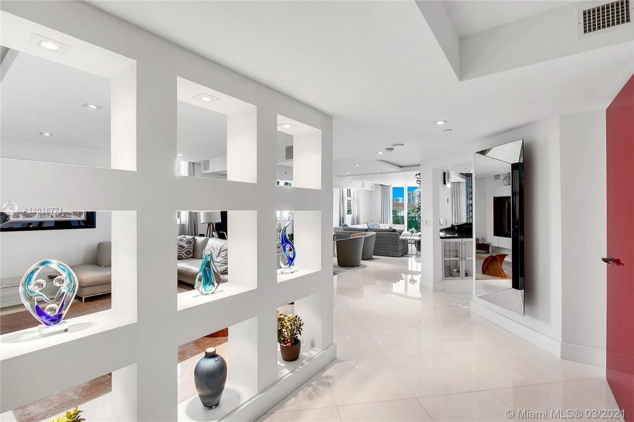 Квартира в Майами, США, 330 м² - фото 17