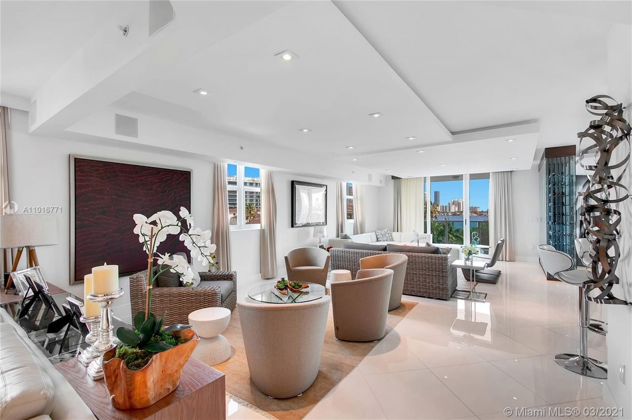 Квартира в Майами, США, 330 м² - фото 2