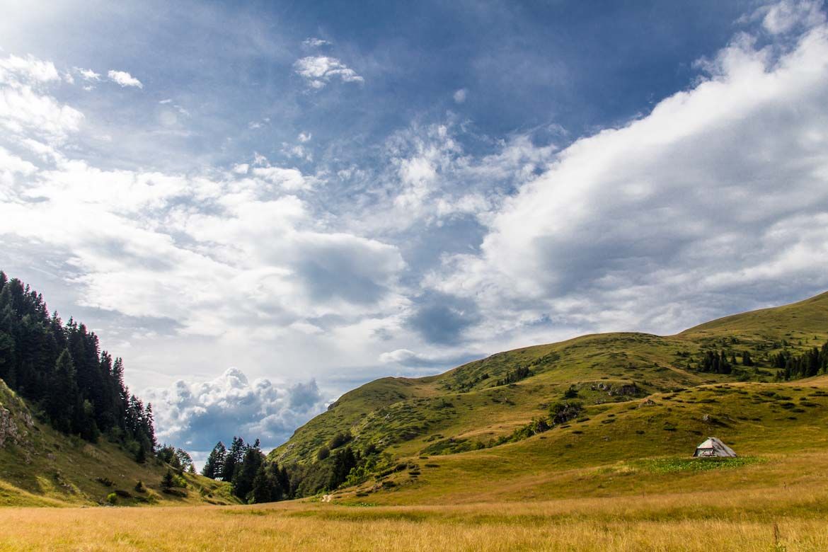 Земля в Колашине, Черногория, 3 835 м² - фото 2