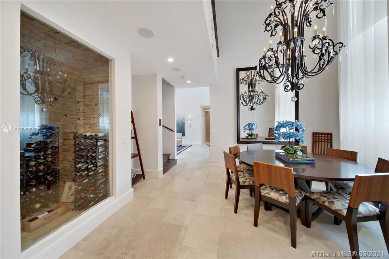 Особняк в Майами, США, 400 м² - фото 14