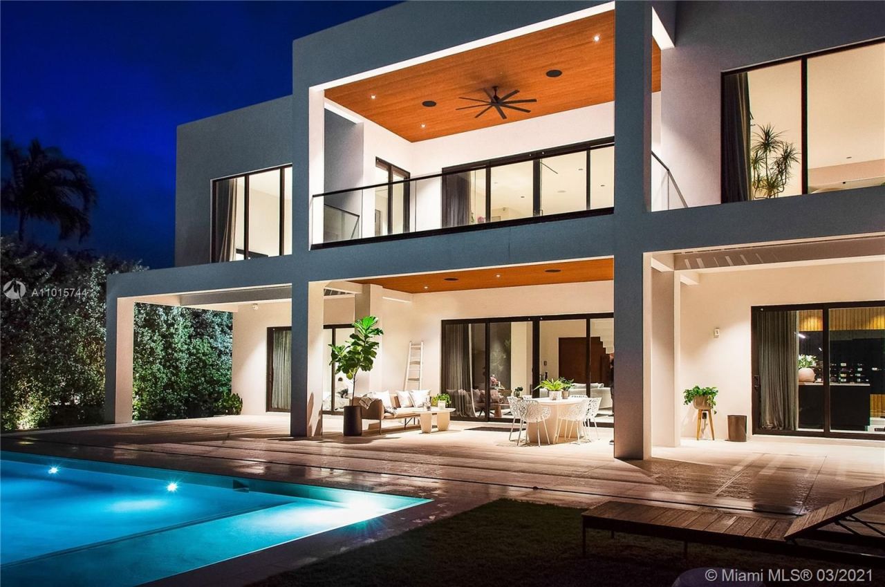 Вилла в Майами, США, 400 м² - фото 18