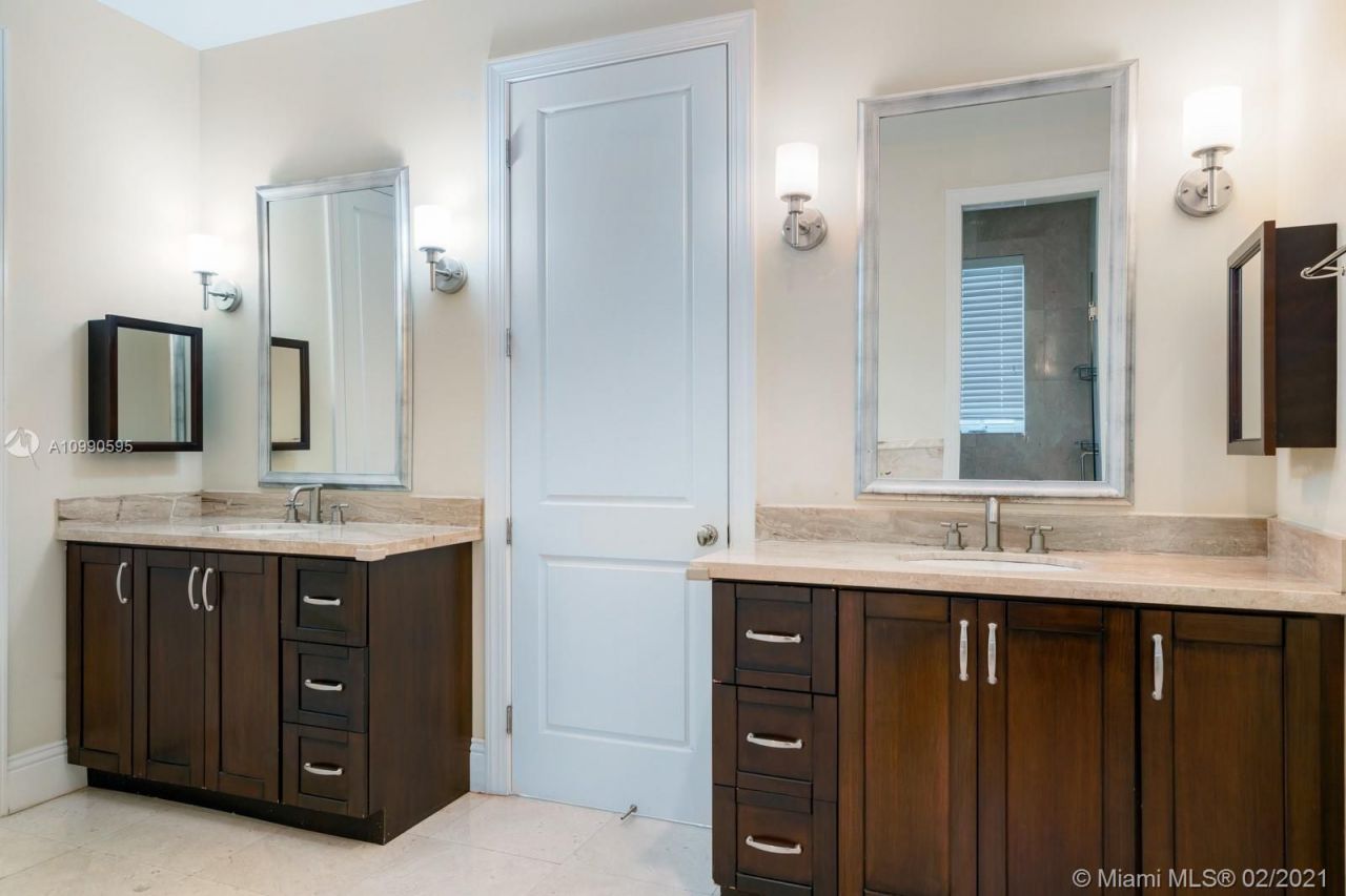 Вилла в Майами, США, 300 м² - фото 8