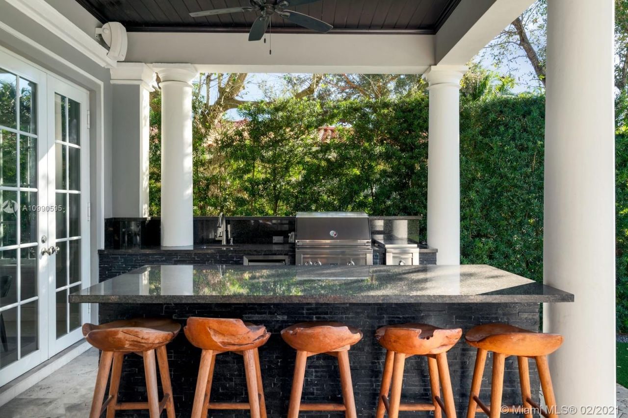 Вилла в Майами, США, 300 м² - фото 2