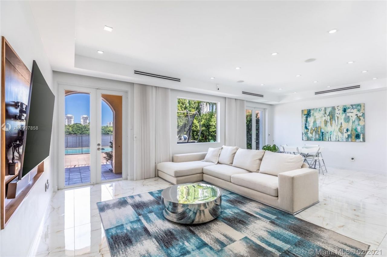 Вилла в Майами, США, 300 м² - фото 17