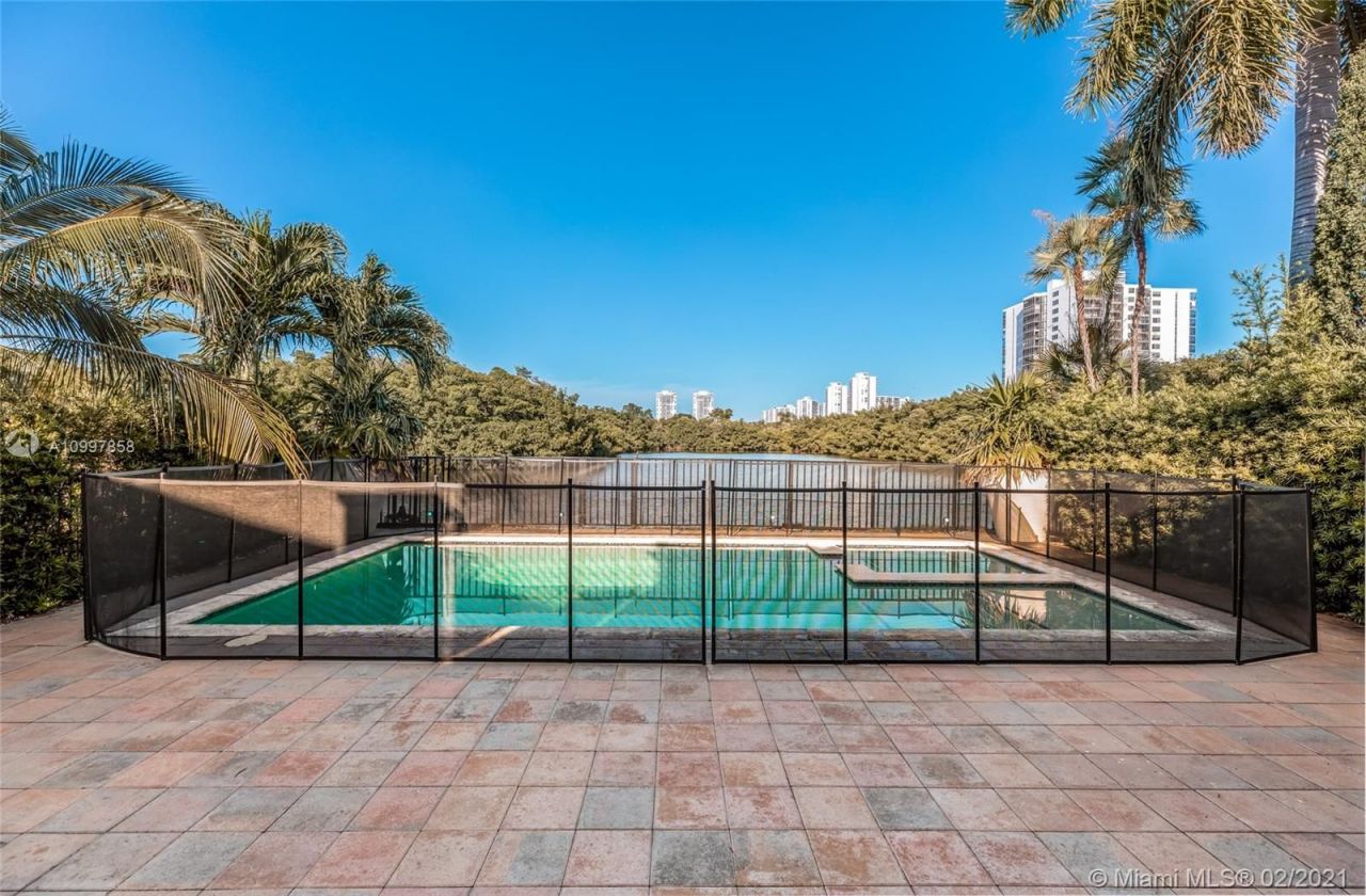 Вилла в Майами, США, 300 м² - фото 5