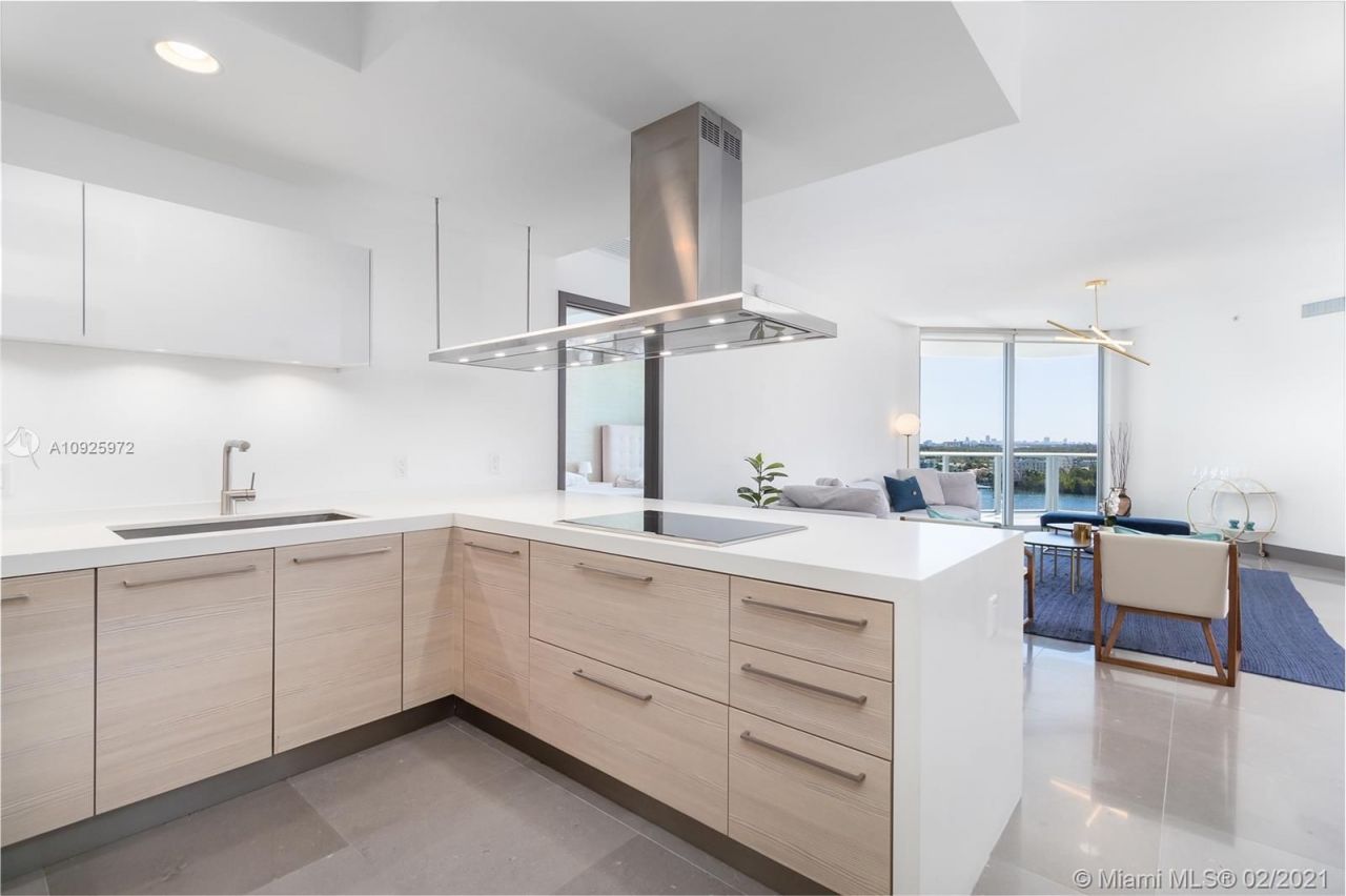 Квартира в Майами, США, 180 м² - фото 6