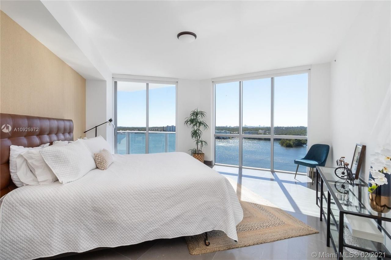 Квартира в Майами, США, 180 м² - фото 4