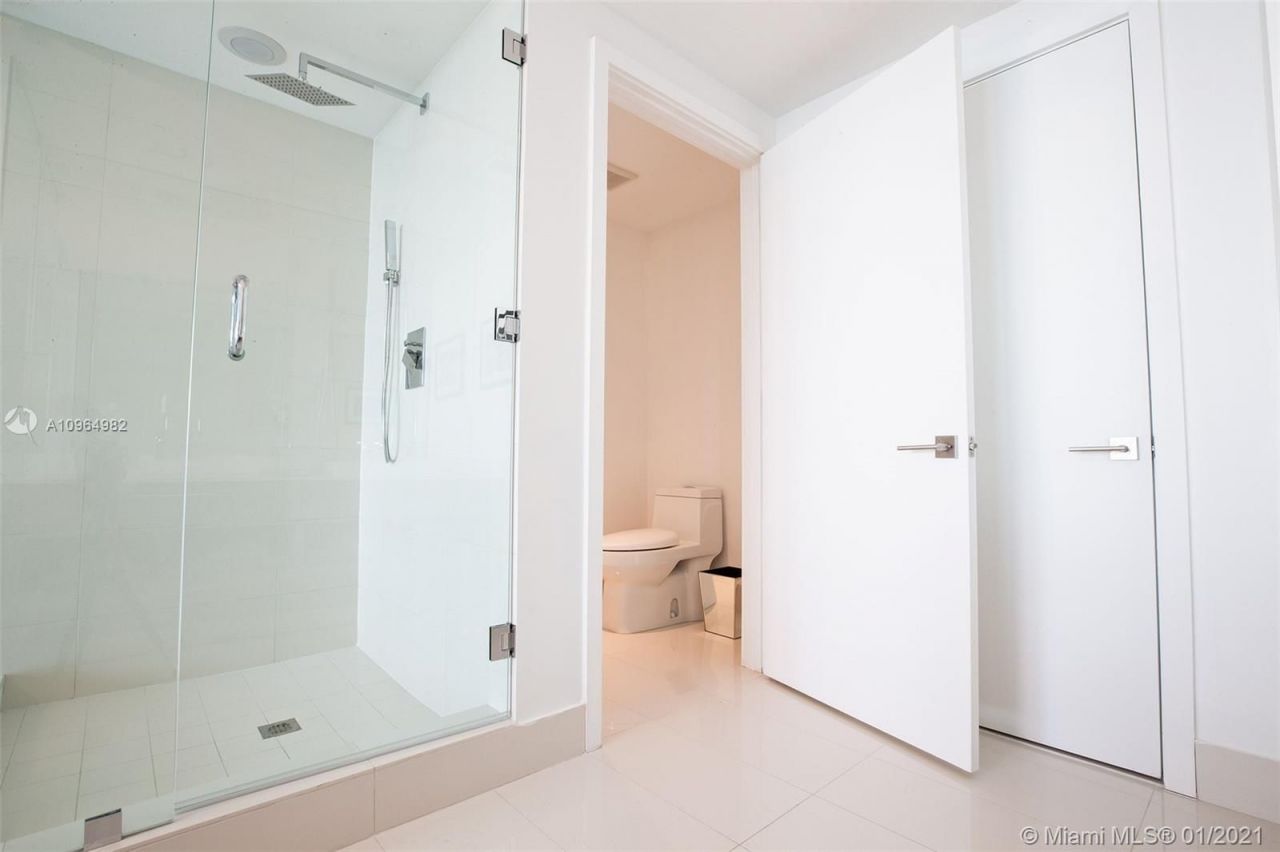 Квартира в Майами, США, 100 м² - фото 9