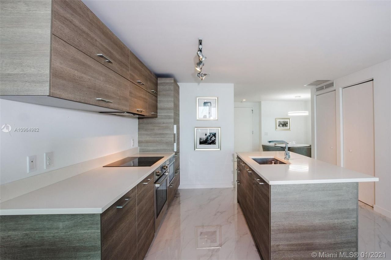 Квартира в Майами, США, 100 м² - фото 11