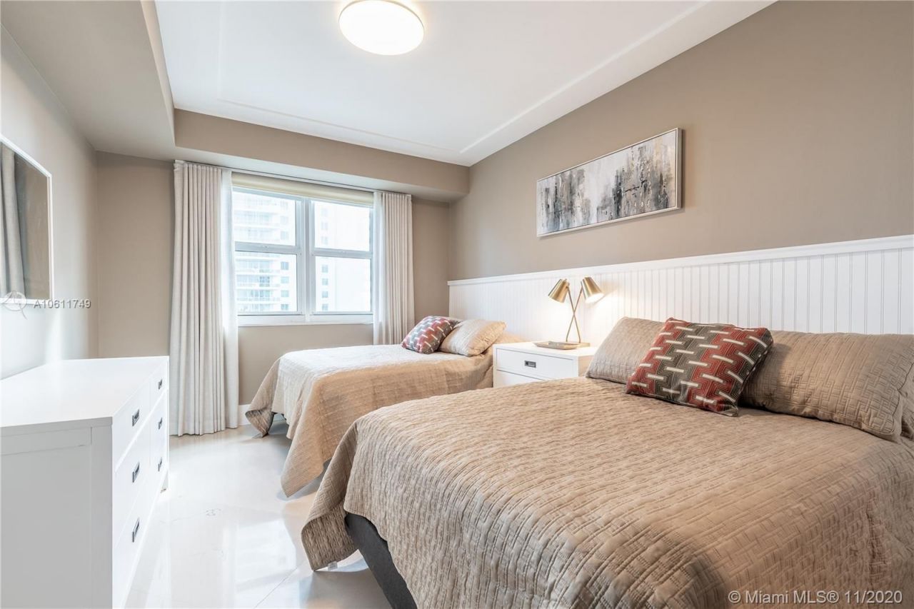 Квартира в Майами, США, 160 м² - фото 11