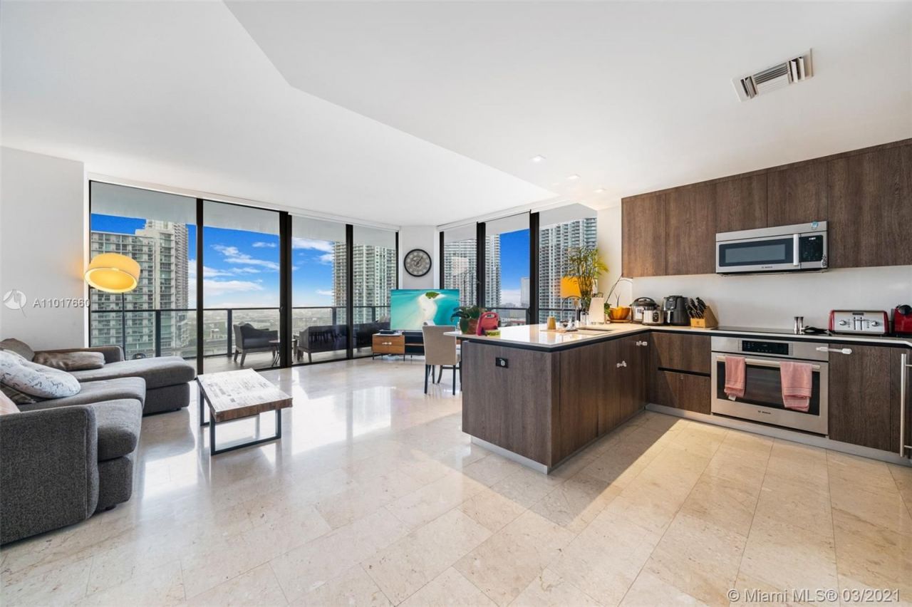 Квартира в Майами, США, 120 м² - фото 2