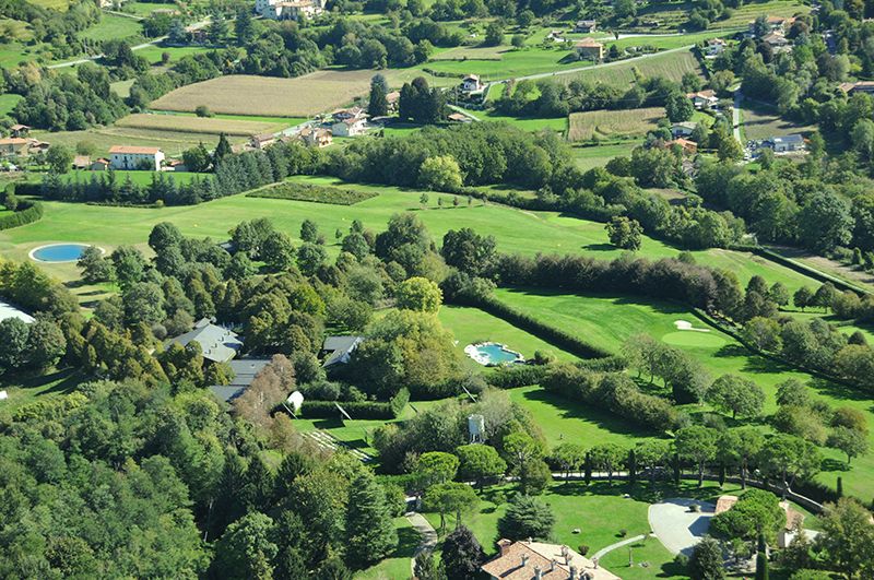 Инвестиционный проект в Брианце, Италия, 3 400 м² - фото 2