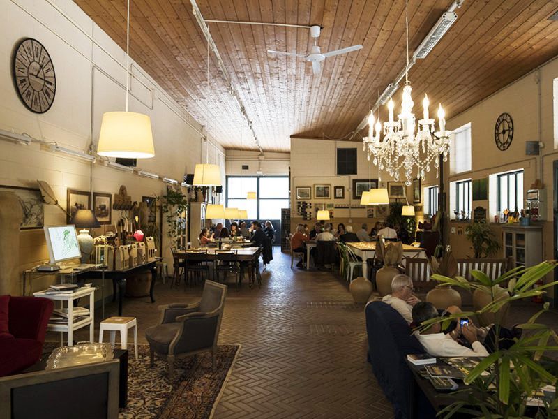 Инвестиционный проект в Брианце, Италия, 3 400 м² - фото 14