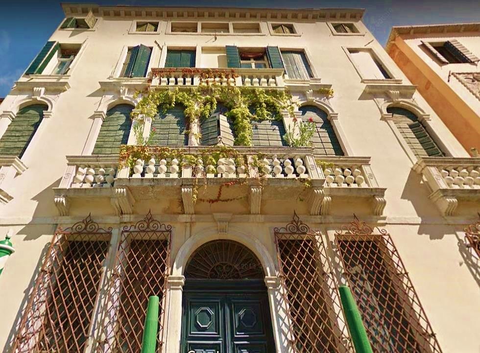 Особняк в Венеции, Италия, 1 300 м² - фото 3