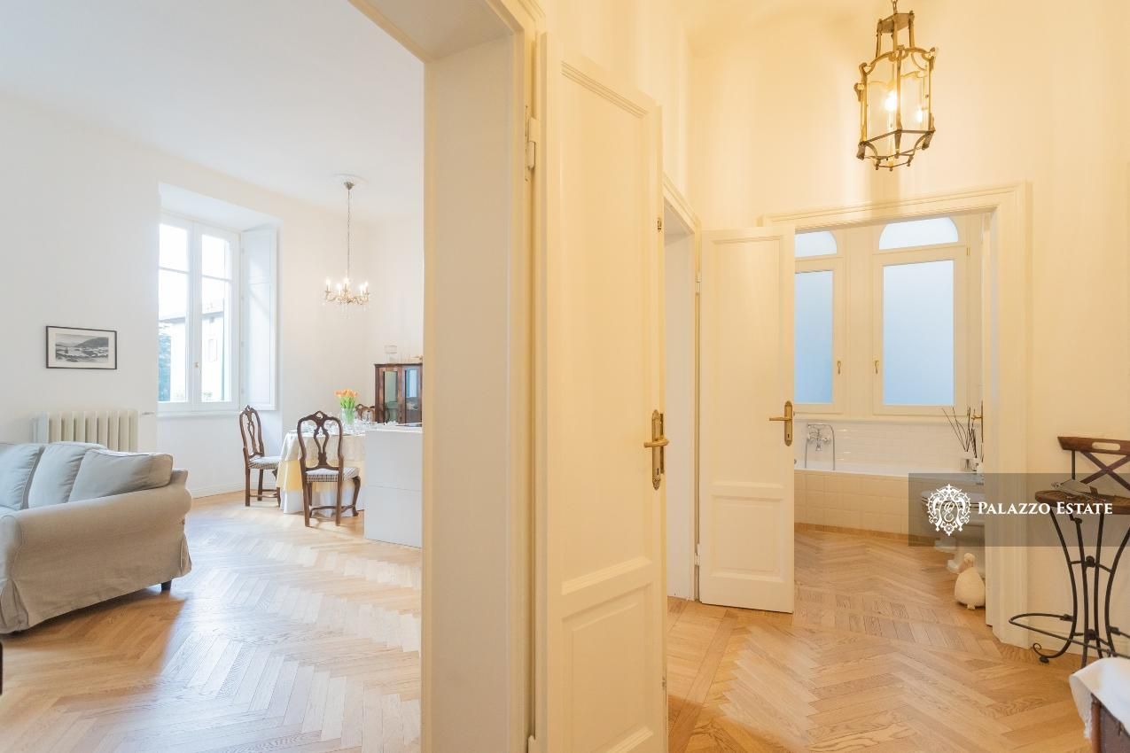 Отель, гостиница у озера Комо, Италия, 168 м² - фото 12