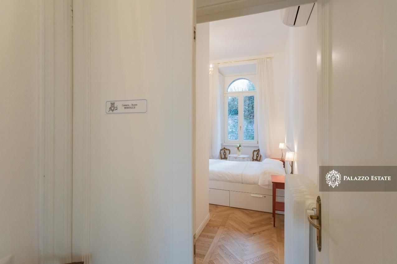 Отель, гостиница у озера Комо, Италия, 168 м² - фото 18