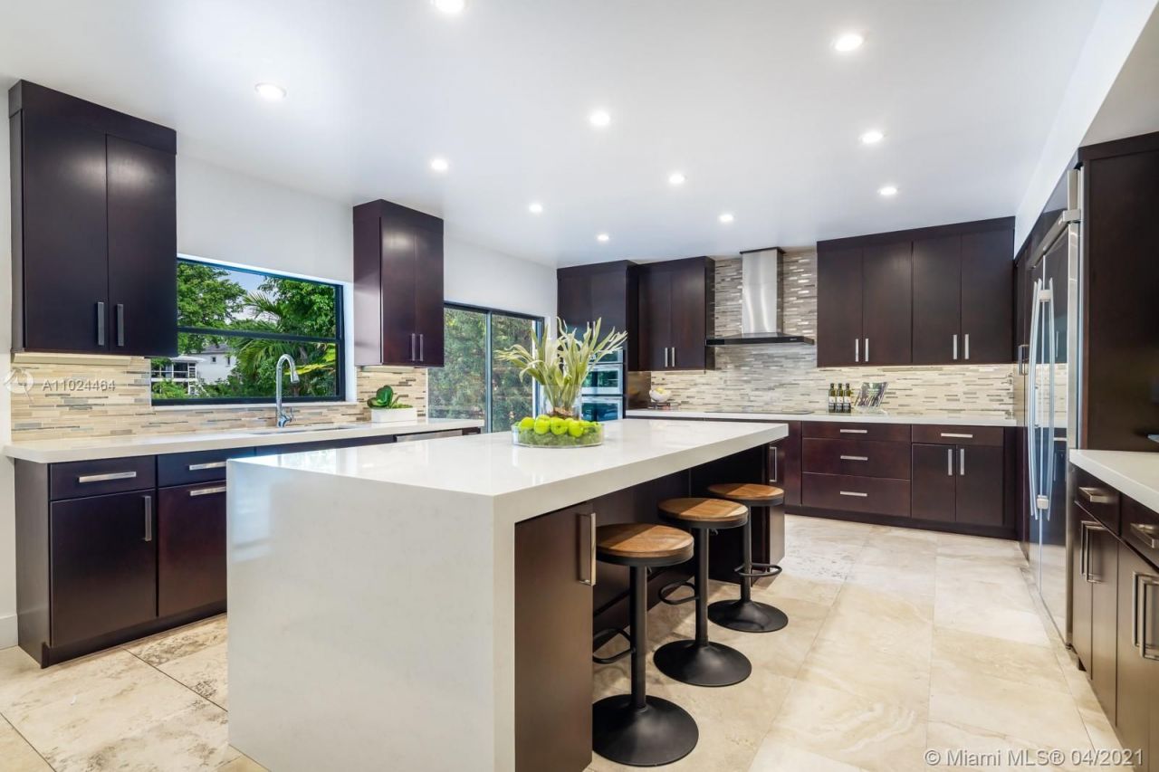 Шале в Майами, США, 500 м² - фото 4