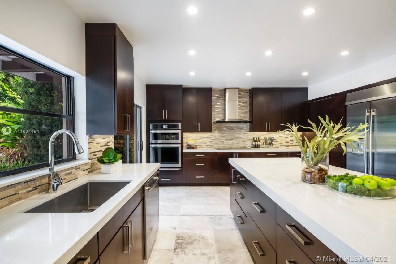 Шале в Майами, США, 500 м² - фото 13