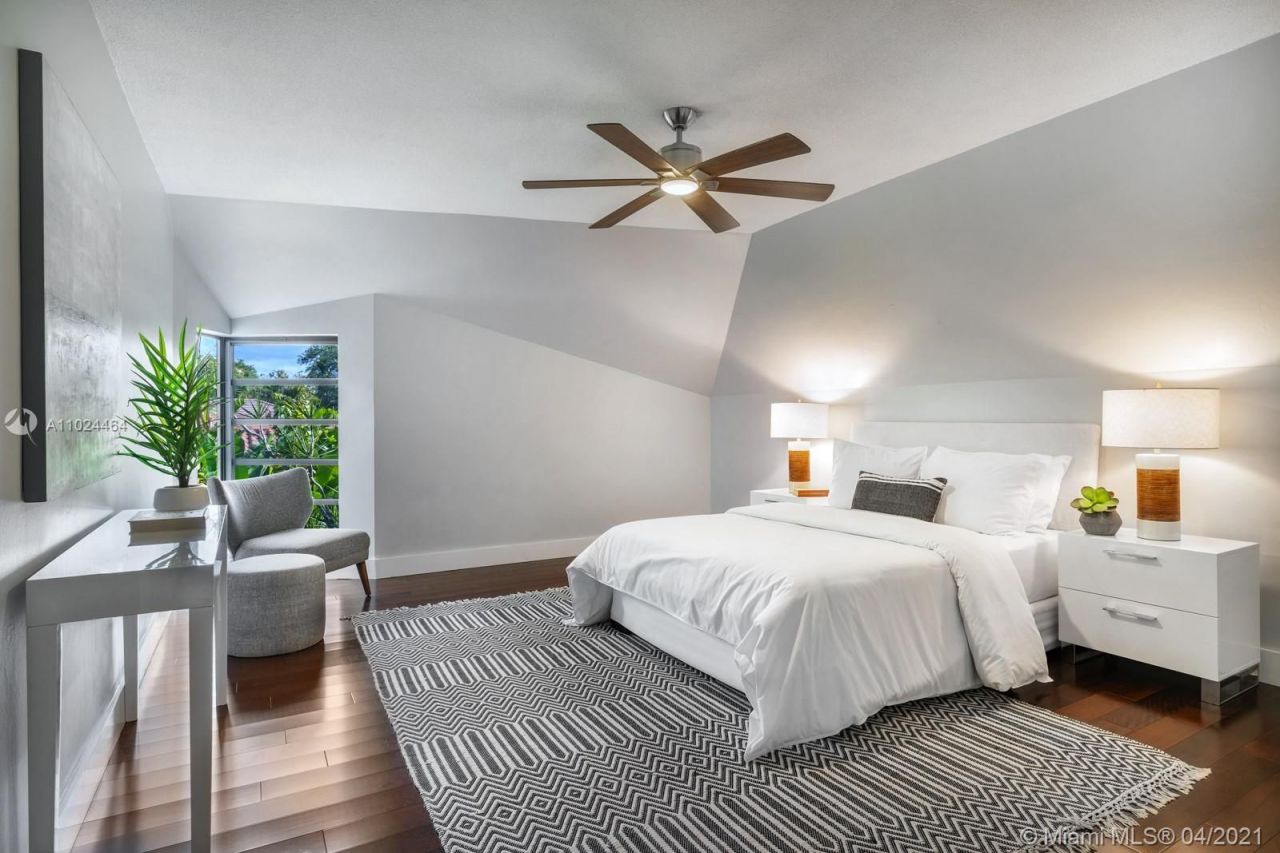 Шале в Майами, США, 500 м² - фото 14