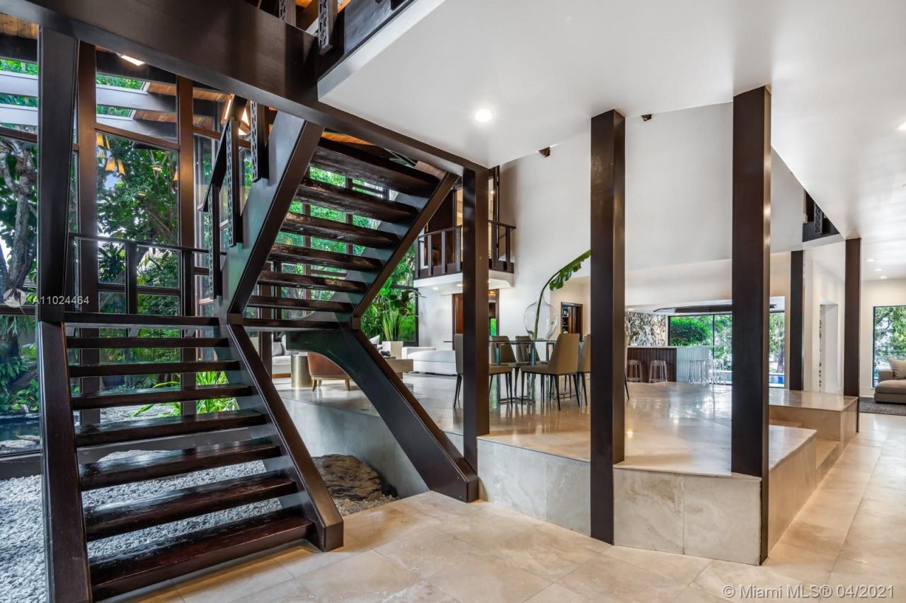 Шале в Майами, США, 500 м² - фото 9