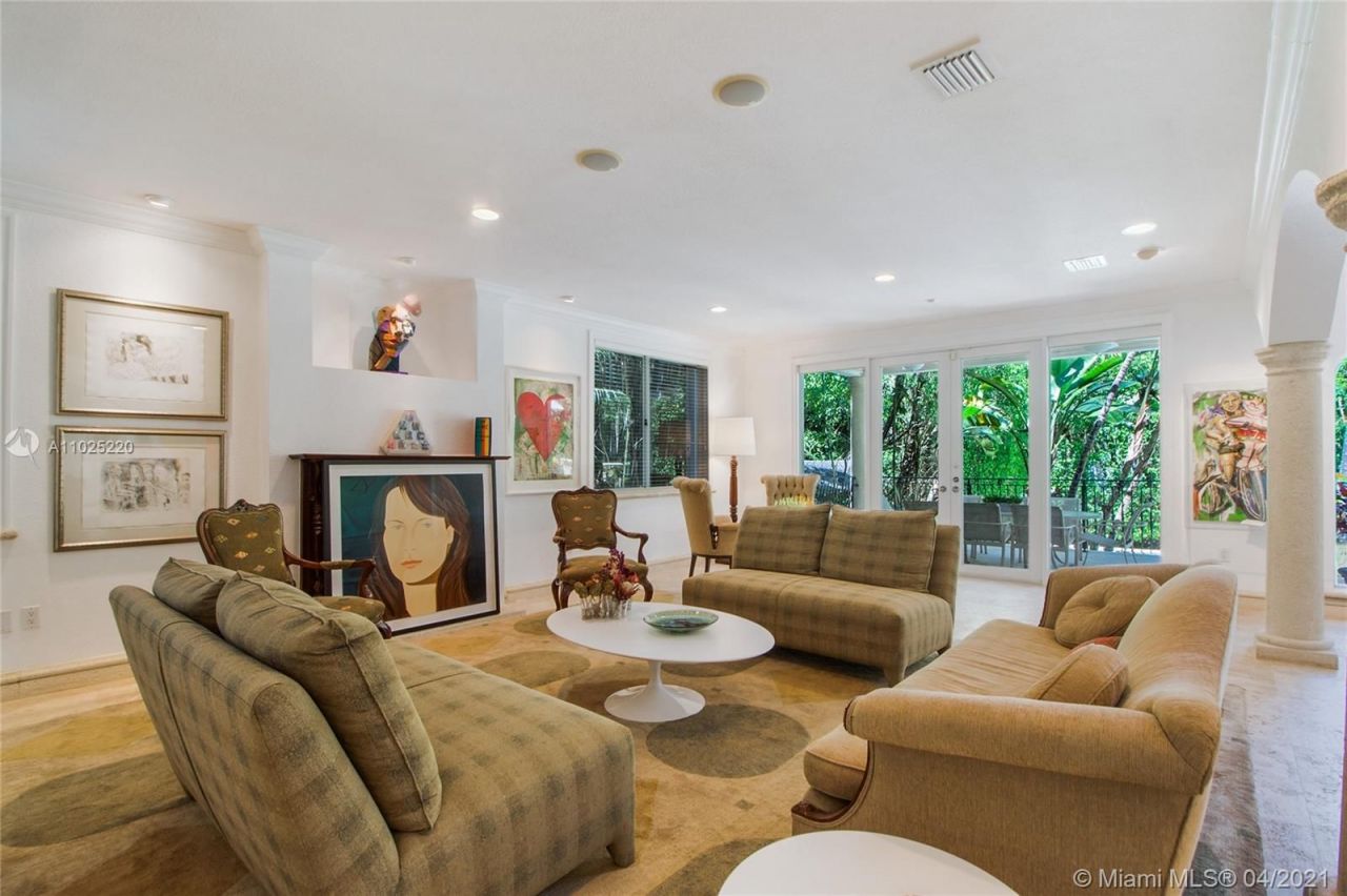 Особняк в Майами, США, 450 м² - фото 3