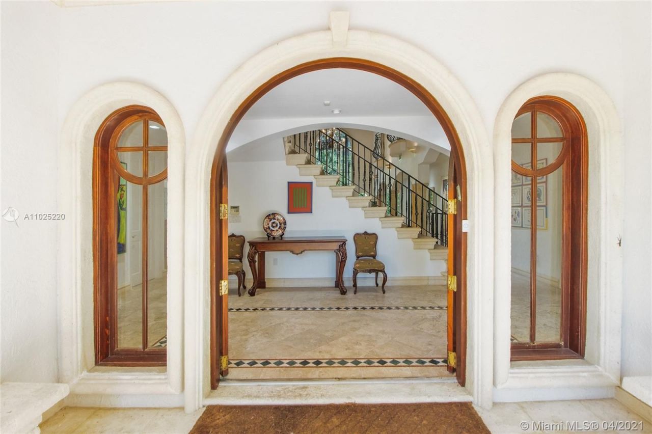 Особняк в Майами, США, 450 м² - фото 7