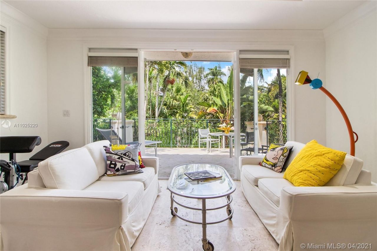 Особняк в Майами, США, 450 м² - фото 9