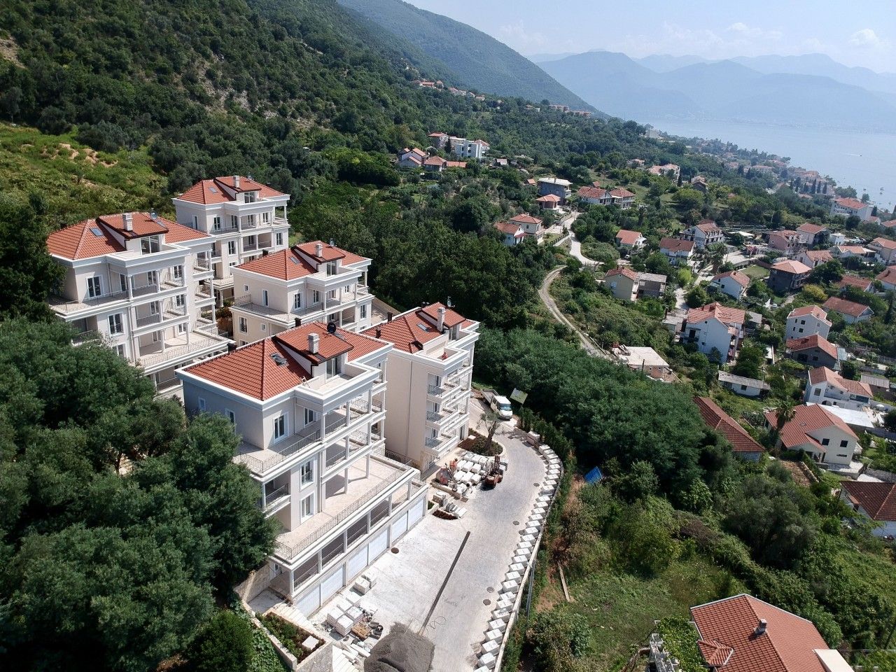 Квартира в Херцег-Нови, Черногория, 125 м2 - фото 1