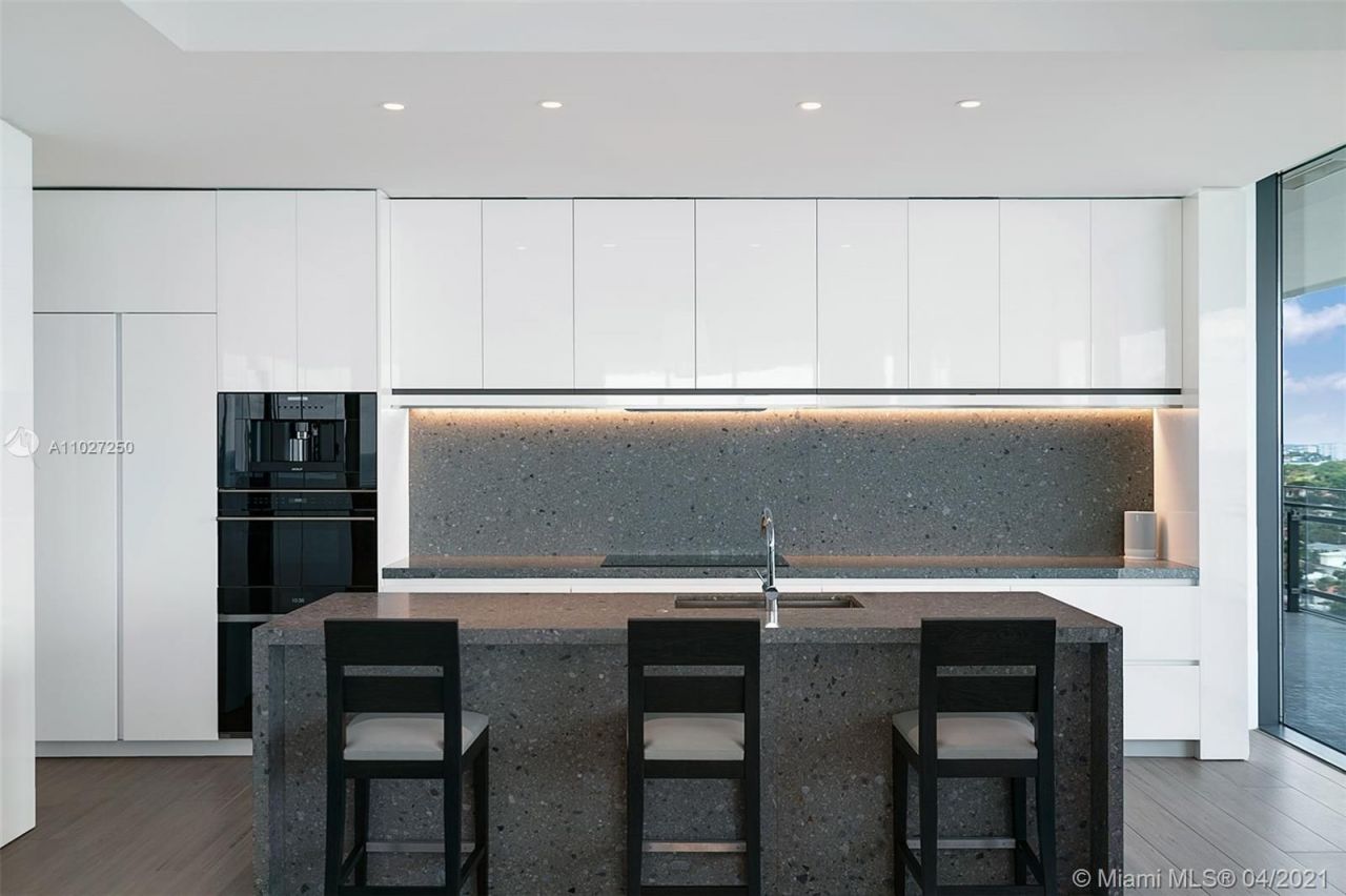 Квартира в Майами, США, 300 м² - фото 10