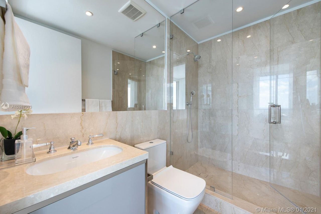 Квартира в Майами, США, 350 м² - фото 17