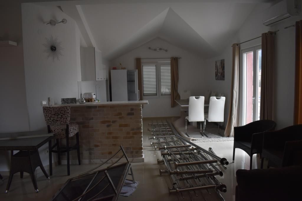 Квартира в Ластве, Черногория, 117 м² - фото 4