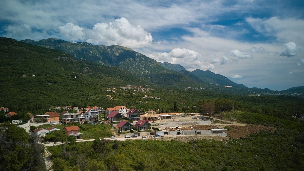 Дом в Тивате, Черногория, 230 м2 - фото 1