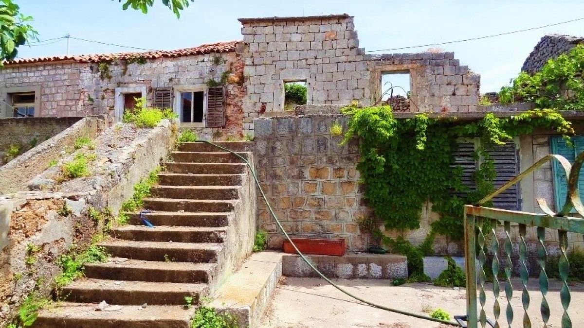 Дом в Кримовице, Черногория, 210 м2 - фото 1