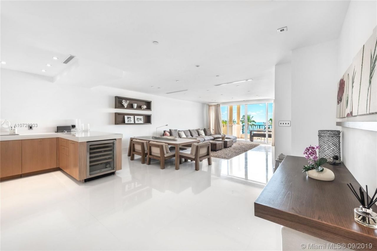 Квартира в Майами, США, 180 м² - фото 13