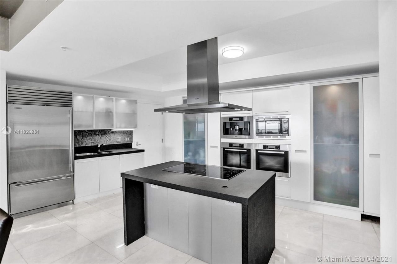 Квартира в Майами, США, 160 м² - фото 12